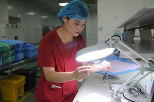 30个感人瞬间带你认识厦门白衣天使 哪一张最打动你