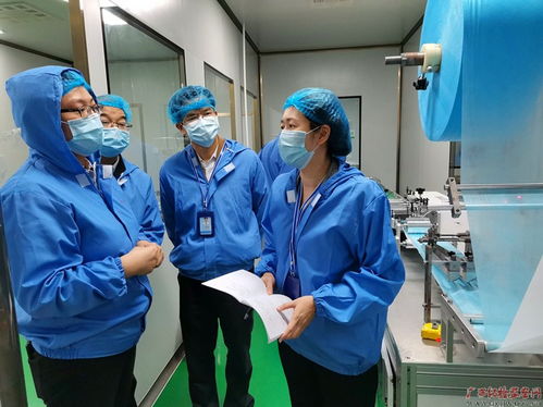 图片 故事 靠前监督助力口罩厂投产